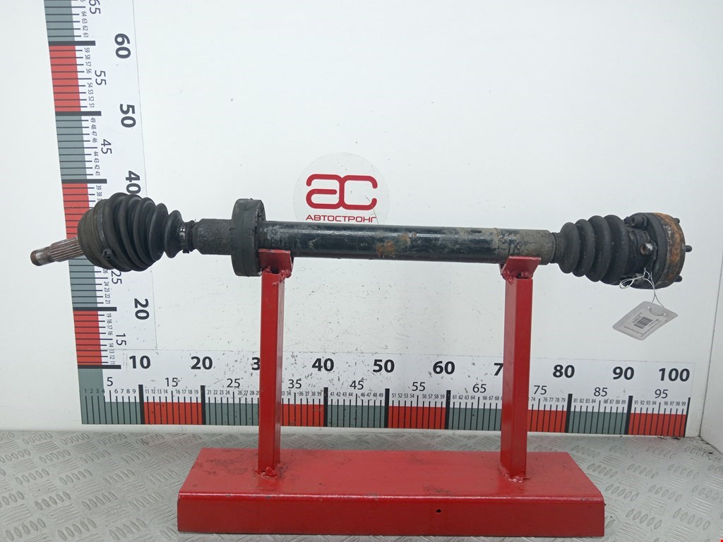 Полуось (привод, приводной вал) передняя правая VOLKSWAGEN Caddy II 1995-2004