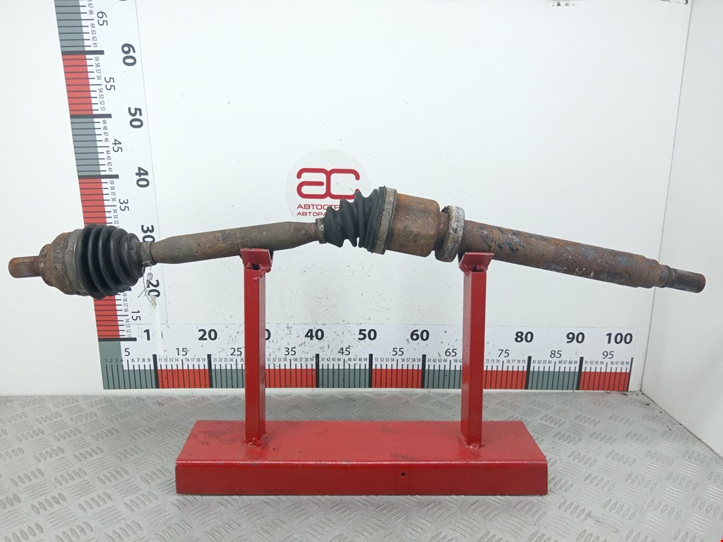 Полуось (привод, приводной вал) передняя правая FORD C-MAX 2003-2010