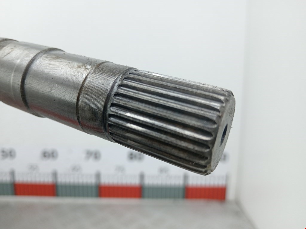 Полуось (привод, приводной вал) передняя правая FIAT Stilo 2001-2010
