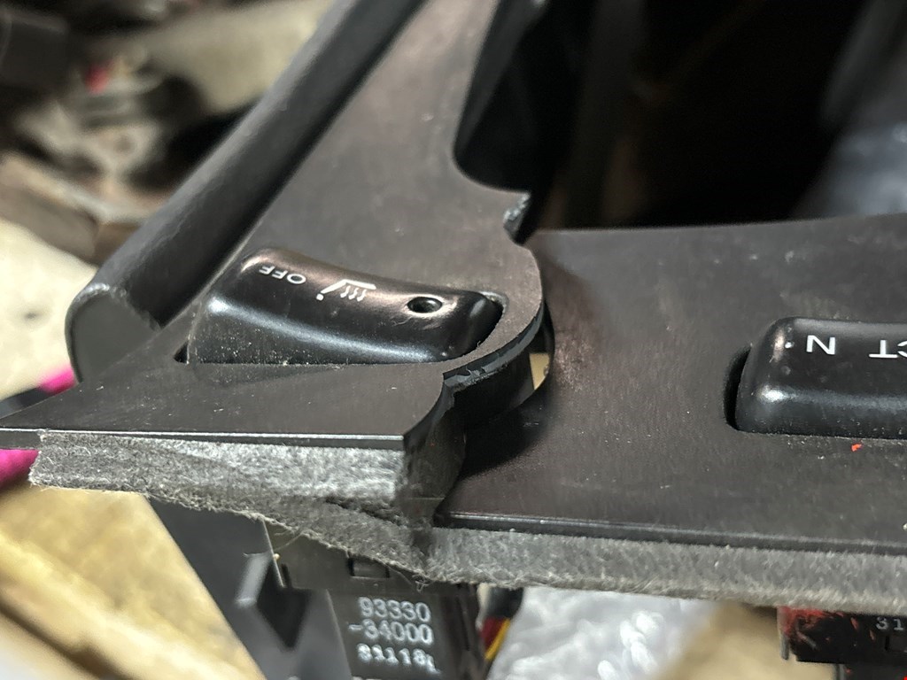 Подлокотник в салон HYUNDAI Sonata III 1993-1998