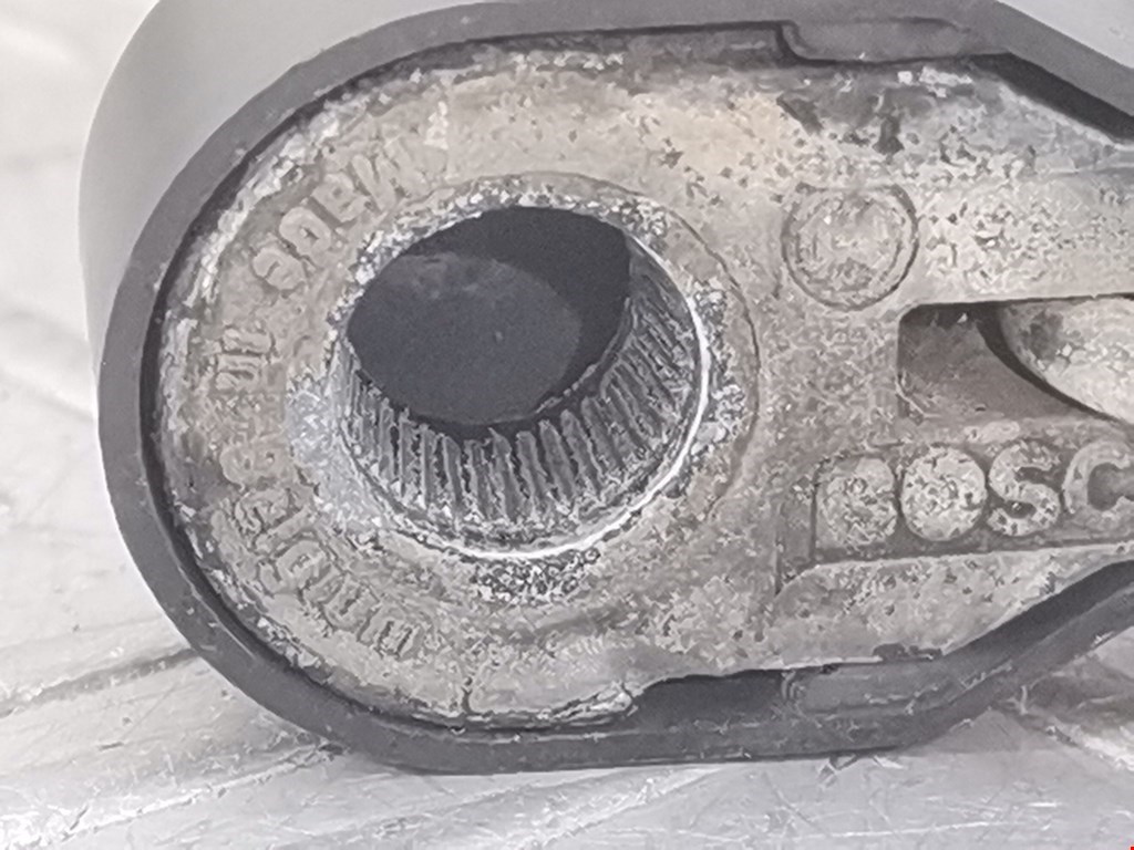 Поводок дворника задний (заднего) MITSUBISHI Space Star 1999-2006