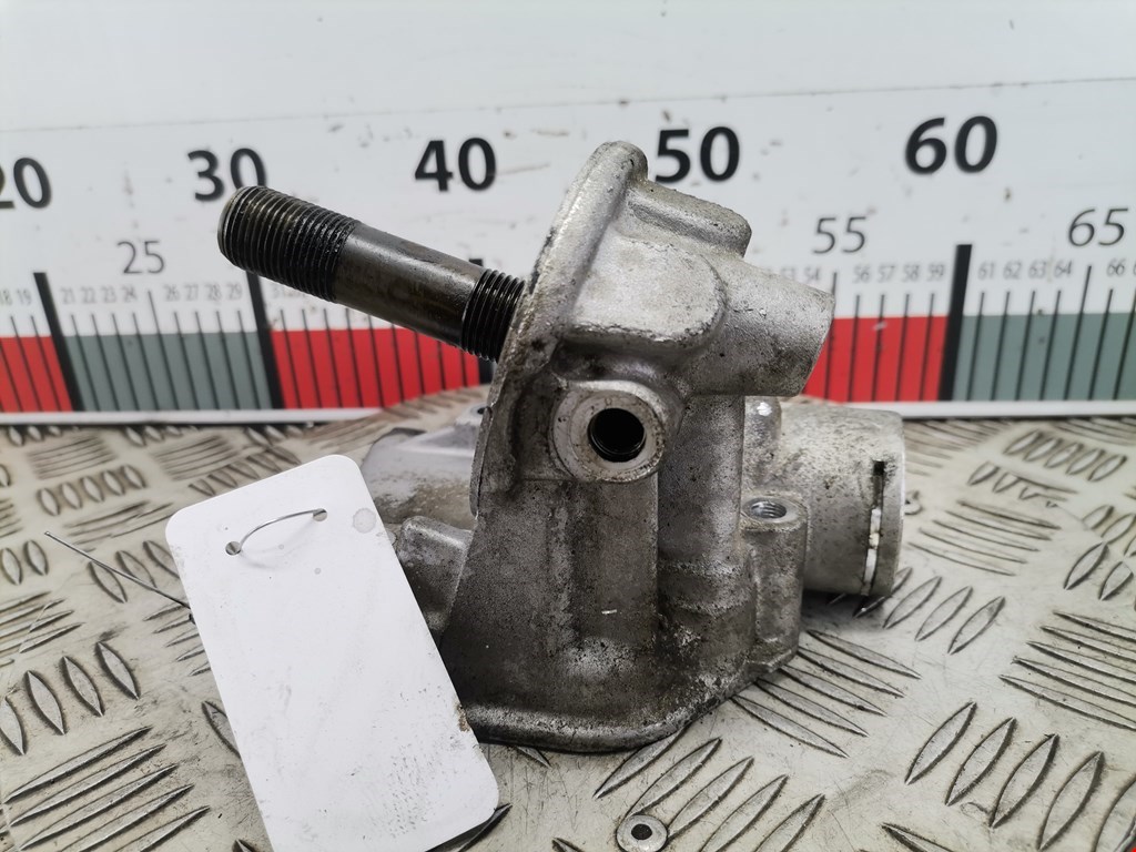 Корпус масляного фильтра AUDI A4 B6 2001-2005