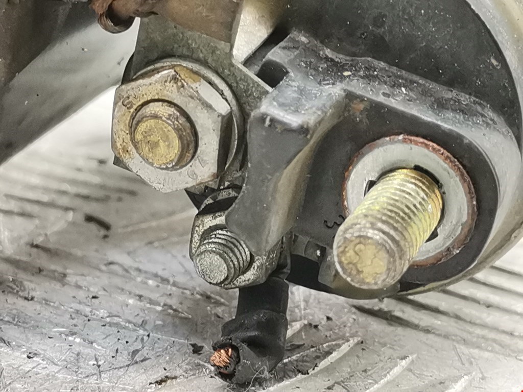 Стартер OPEL Corsa C 2000-2006