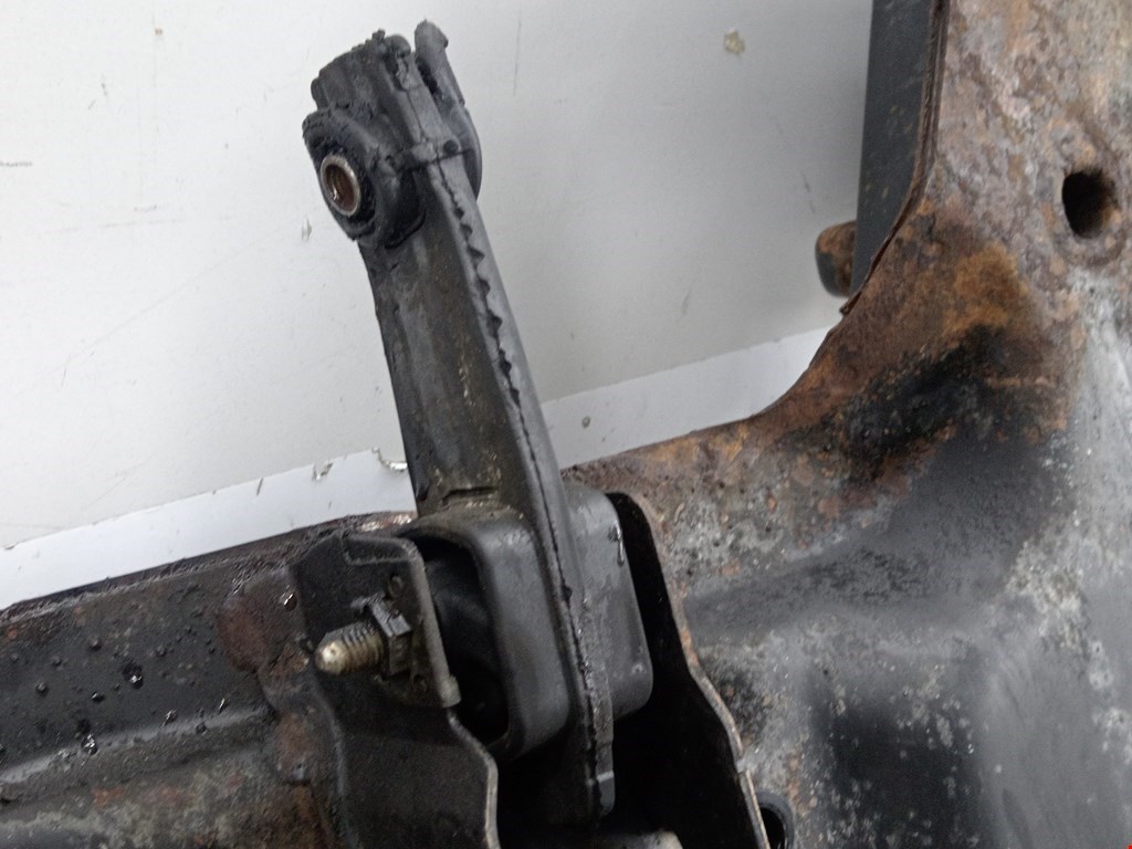 Балка подмоторная (подрамник) PEUGEOT 207 2006-2015