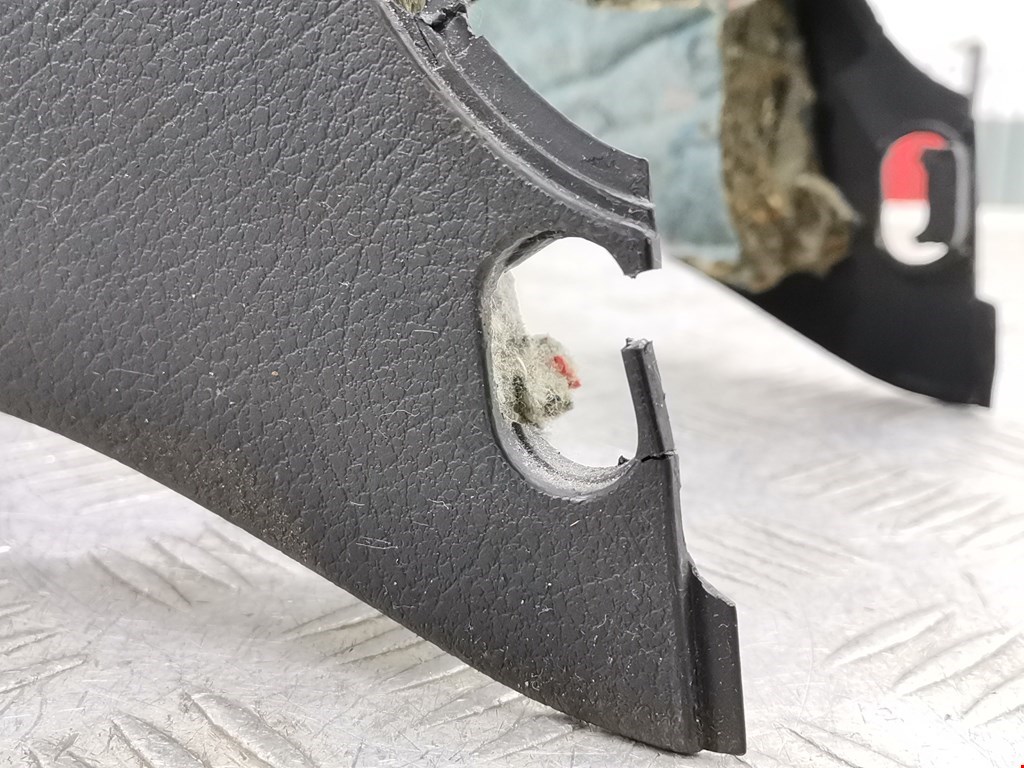 Консоль AUDI A4 B5 1995-2001