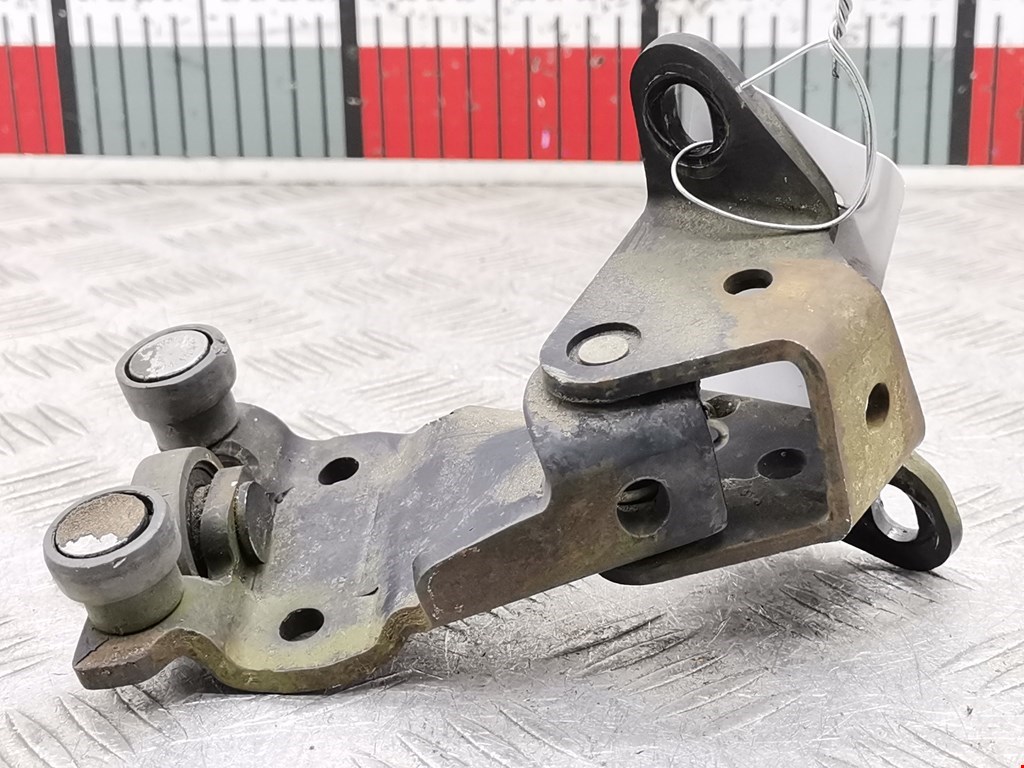 Ролик двери сдвижной (левый/правый средний верхний/нижний) PEUGEOT Expert I 1995-2007