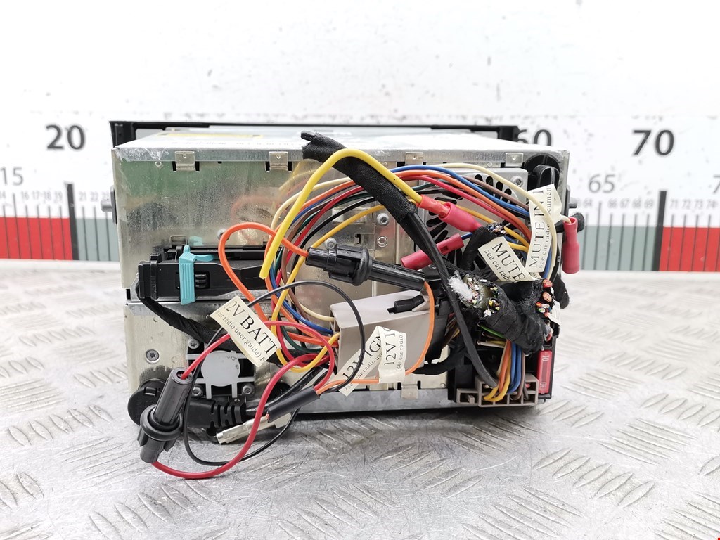 Магнитола AUDI A6 C5 1997-2004