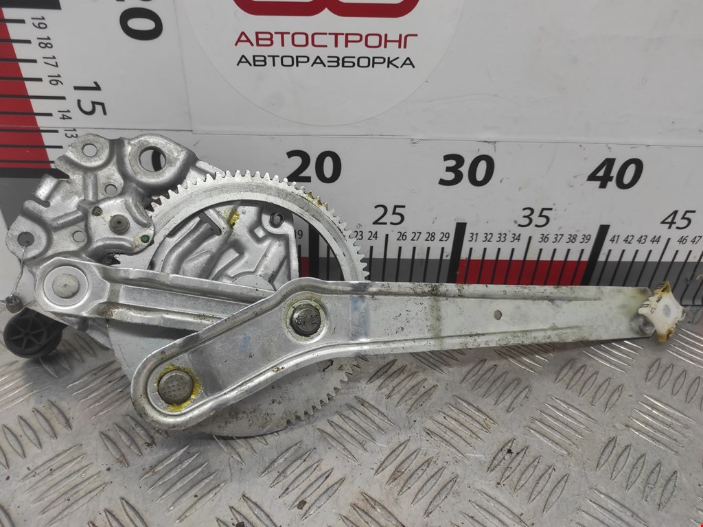 Стеклоподъемник задний левый BMW 3er E36 1991-2000