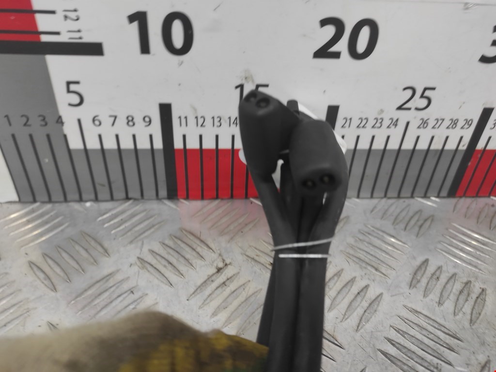 Форсунка омывателя лобового стекла FORD C-MAX 2003-2010