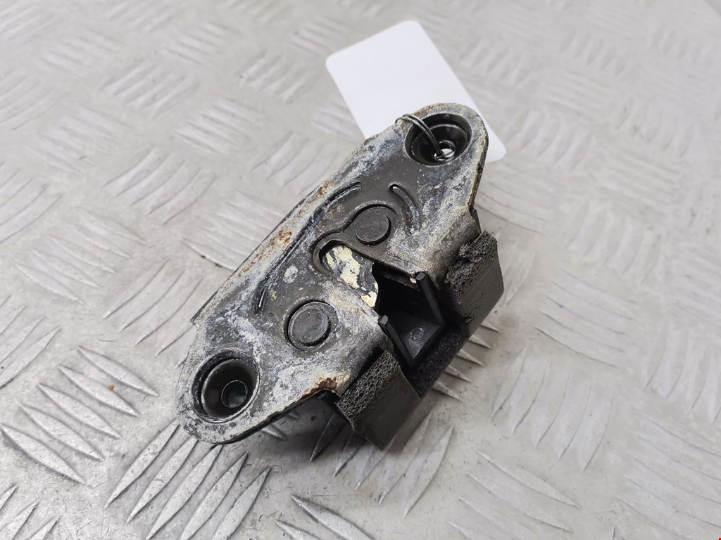 Замок багажника (крышки двери) CHRYSLER PT Cruser 2000-2010