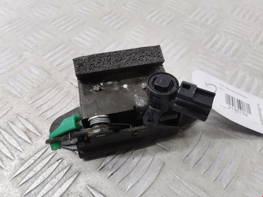 Замок багажника (крышки двери) CHRYSLER PT Cruser 2000-2010