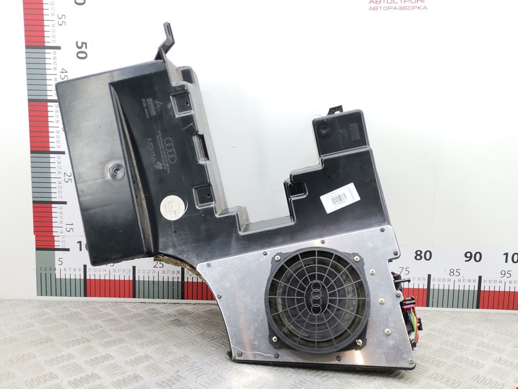 Сабвуфер AUDI A4 B5 1995-2001