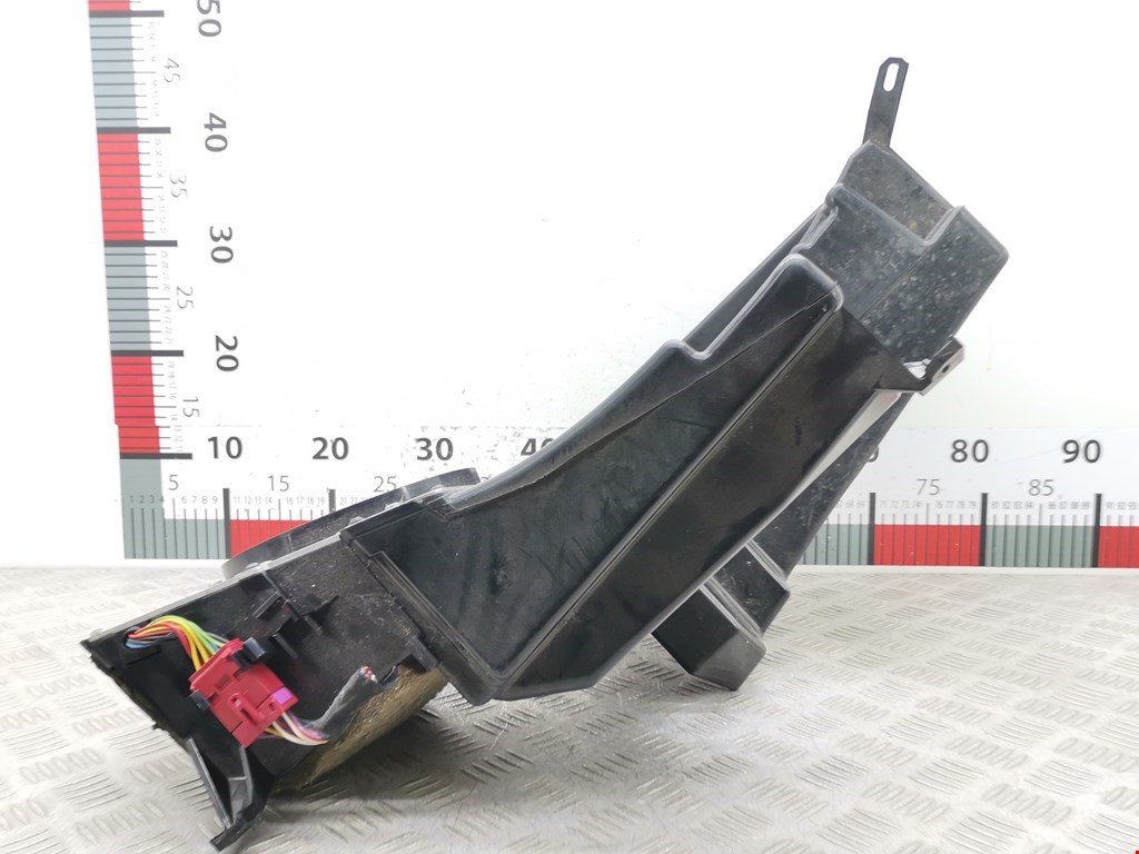 Сабвуфер AUDI A4 B5 1995-2001