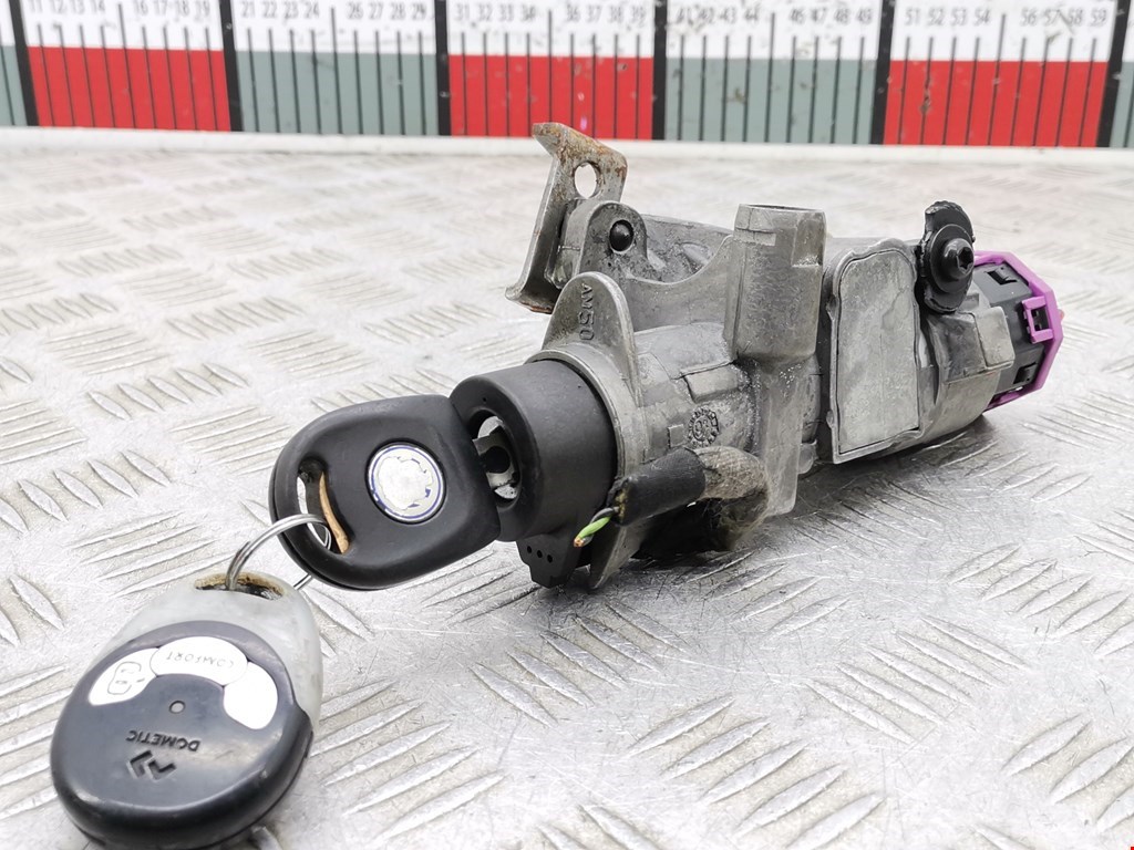 Замок зажигания VOLKSWAGEN Golf IV 1997-2003