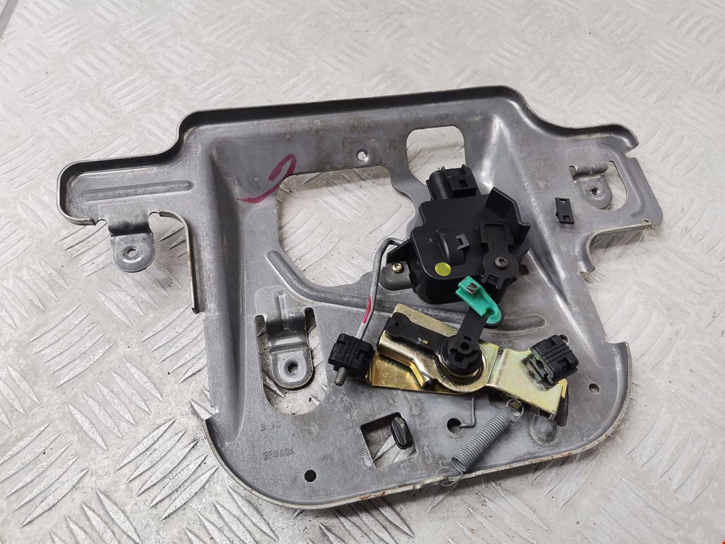 Активатор замка багажника CHRYSLER PT Cruser 2000-2010