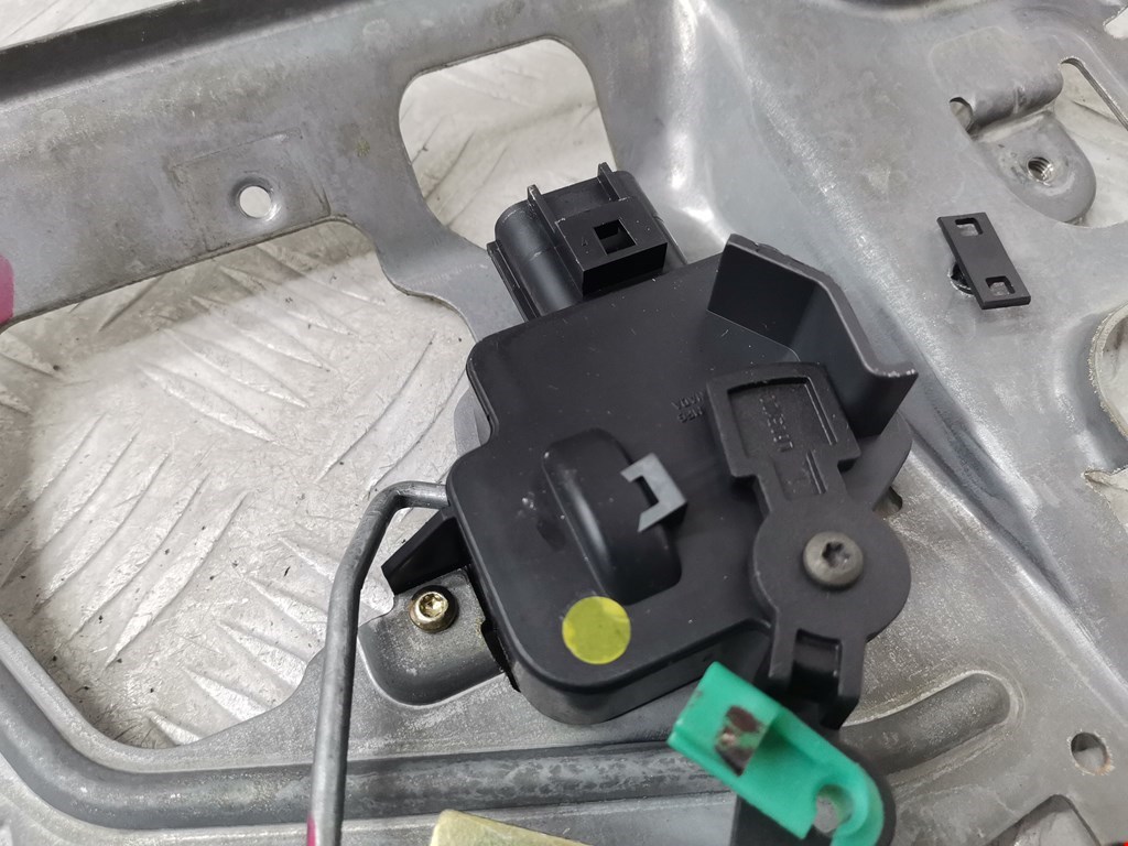 Активатор замка багажника CHRYSLER PT Cruser 2000-2010