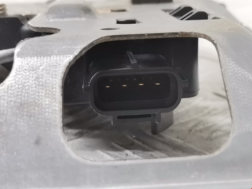 Активатор замка багажника CHRYSLER PT Cruser 2000-2010