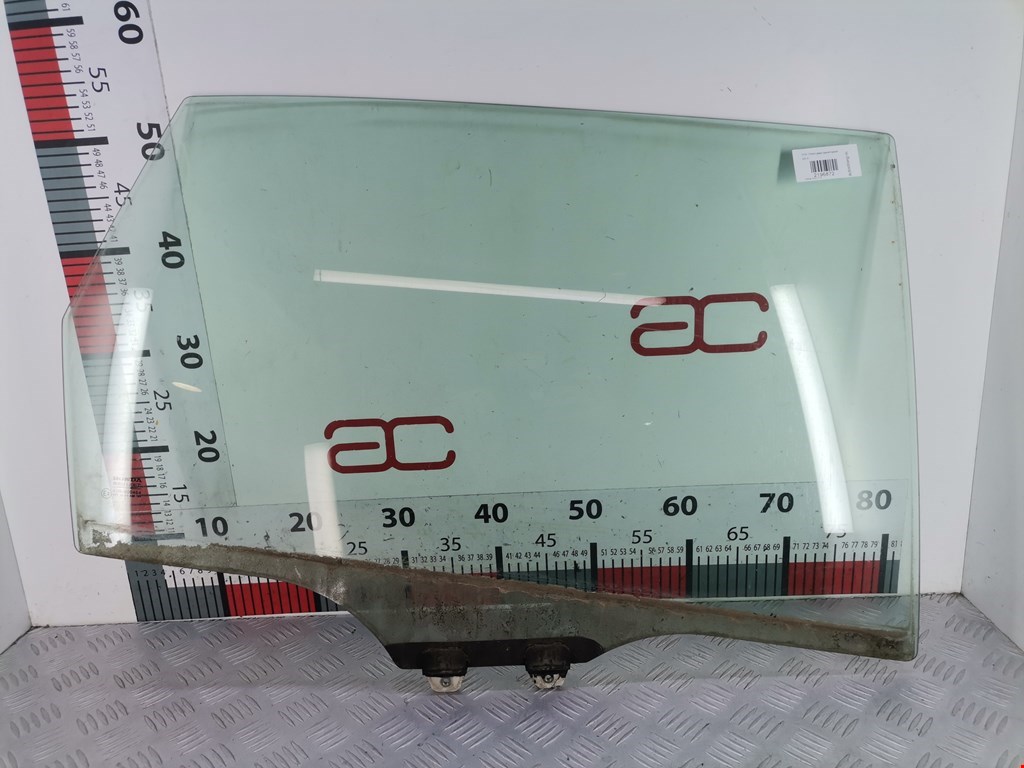 Стекло двери заднее правое HONDA Civic 2001-2005