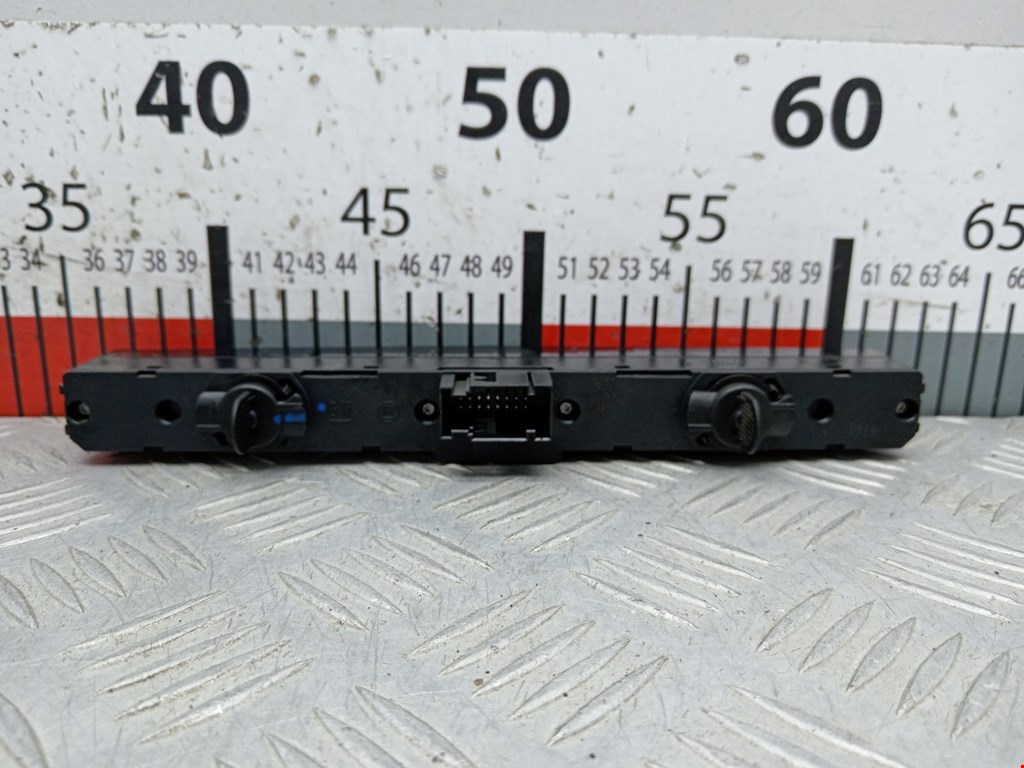 Кнопка аварийной сигнализации (аварийки) OPEL Astra H/Family 2004-2015