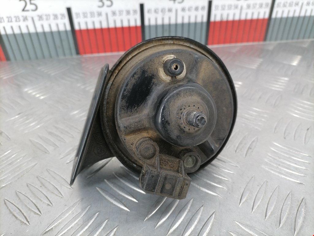Сигнал звуковой (гудок клаксон) AUDI A4 B5 1995-2001