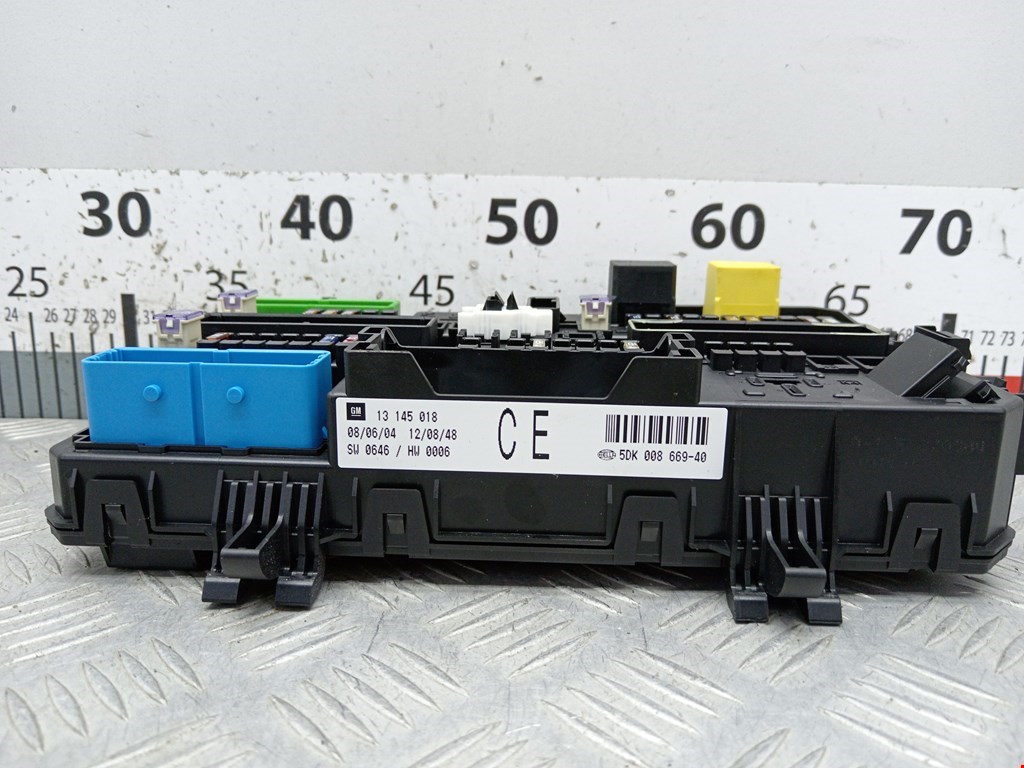 Датчик уровня в бачок омывателя OPEL Astra H/Family 2004-2015