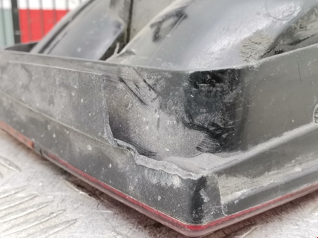 Фонарь задний левый VOLKSWAGEN Vento 1992-1998