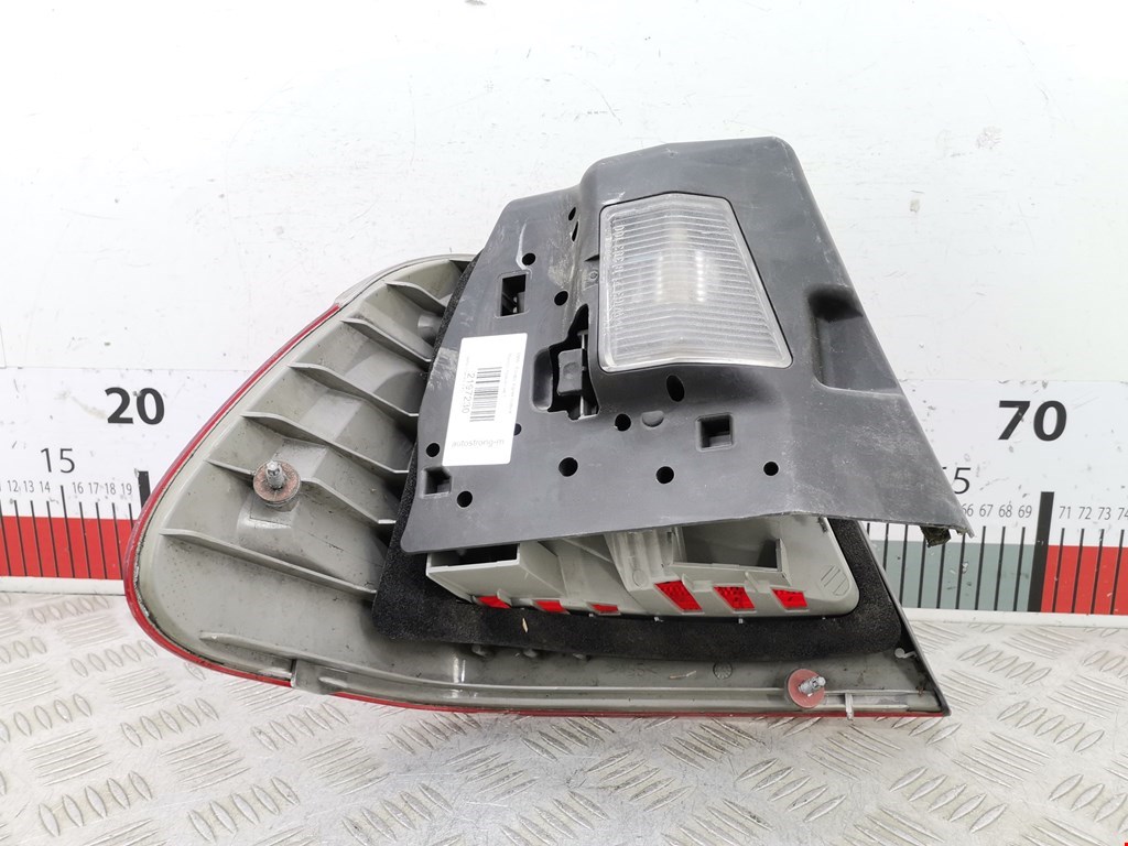 Фонарь задний правый BMW 3er E46 1998-2006