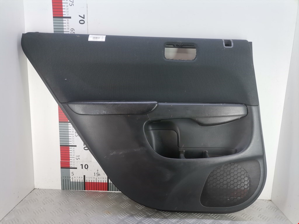 Обшивка двери задняя левая HONDA Civic 2001-2005