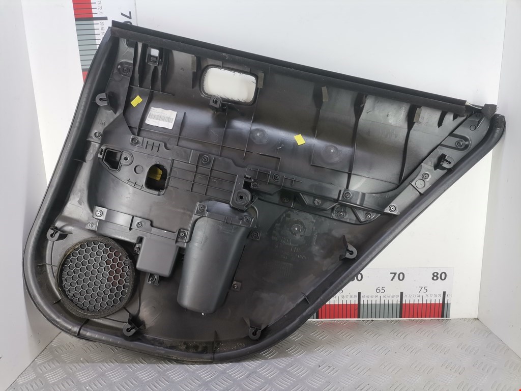 Обшивка двери задняя левая HONDA Civic 2001-2005