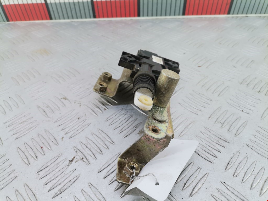 Активатор замка двери CHRYSLER PT Cruser 2000-2010