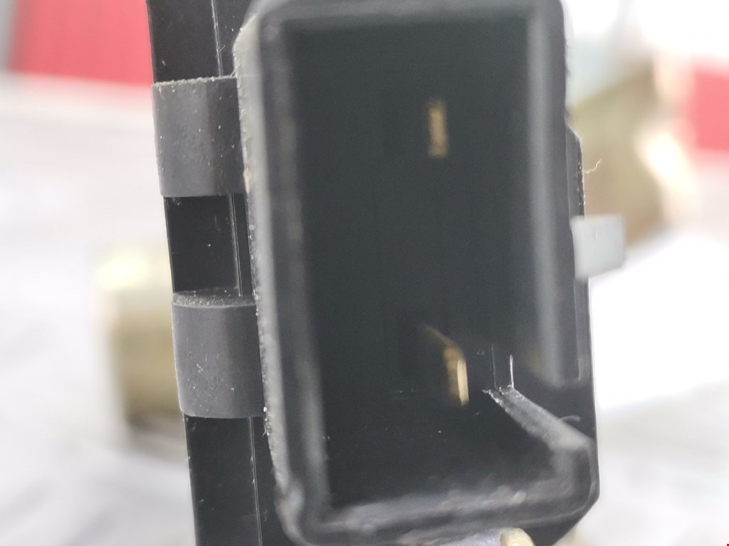 Активатор замка двери CHRYSLER PT Cruser 2000-2010