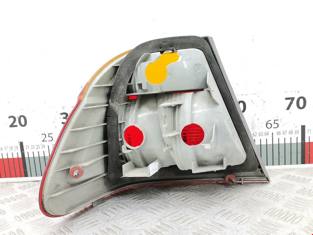 Фонарь задний правый BMW 3er E46 1998-2006