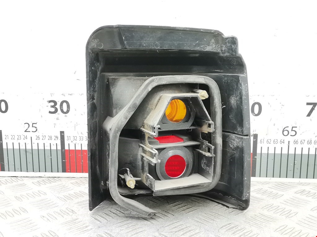 Фонарь задний левый VOLKSWAGEN Passat B3 1988-1993