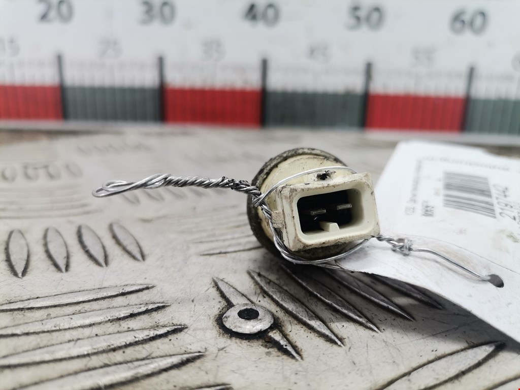 Датчик температуры (охлаждающей жидкости) RENAULT Espace 1997-2003