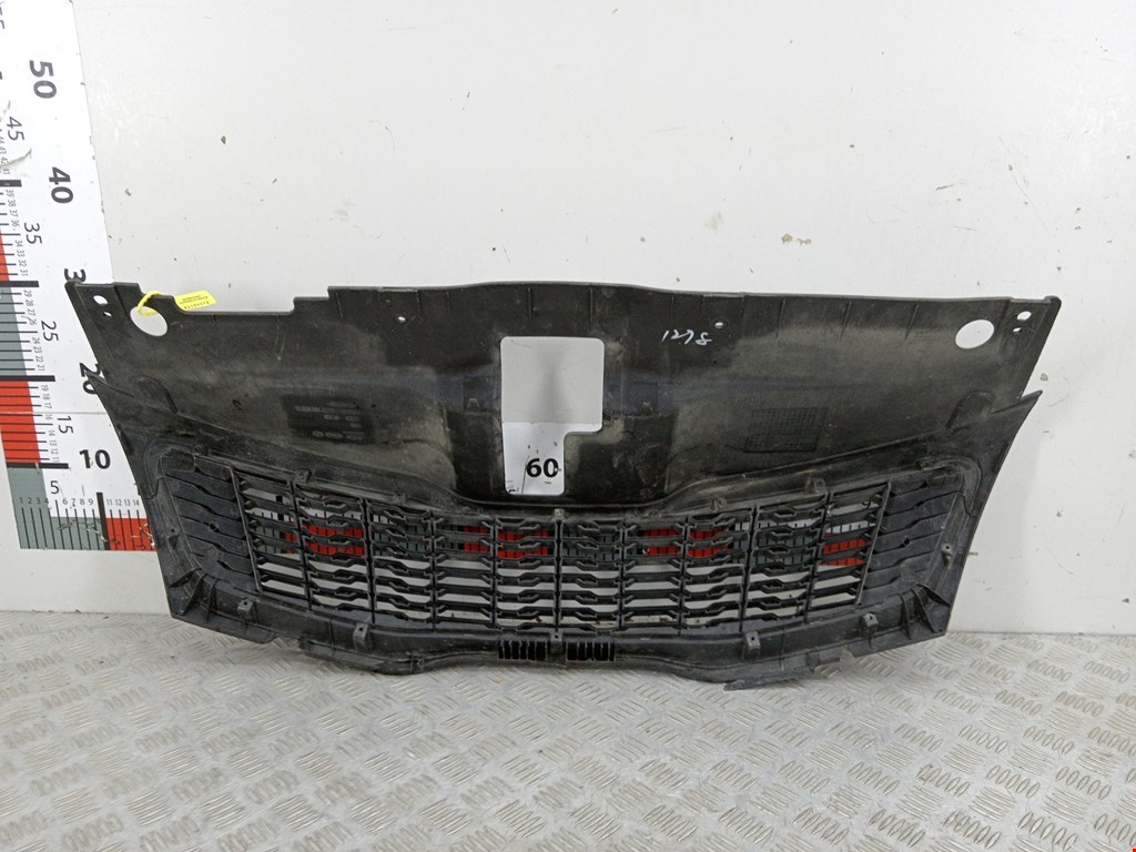 Решетка радиатора KIA Rio III 2011-2017