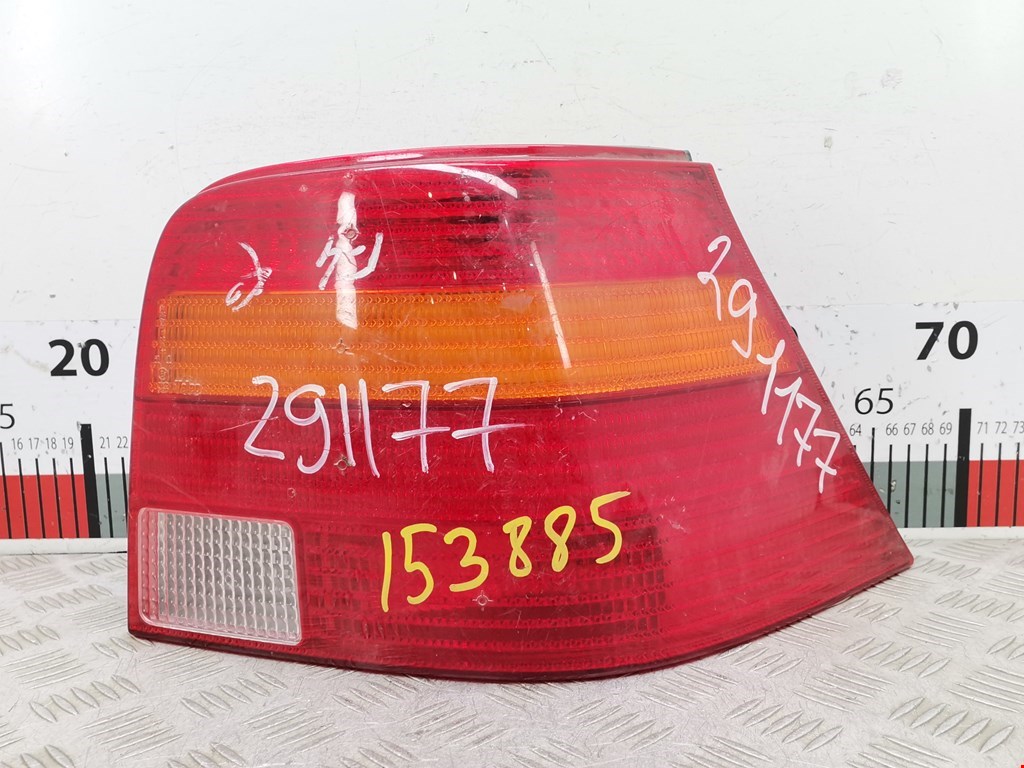 Фонарь задний правый VOLKSWAGEN Golf IV 1997-2003