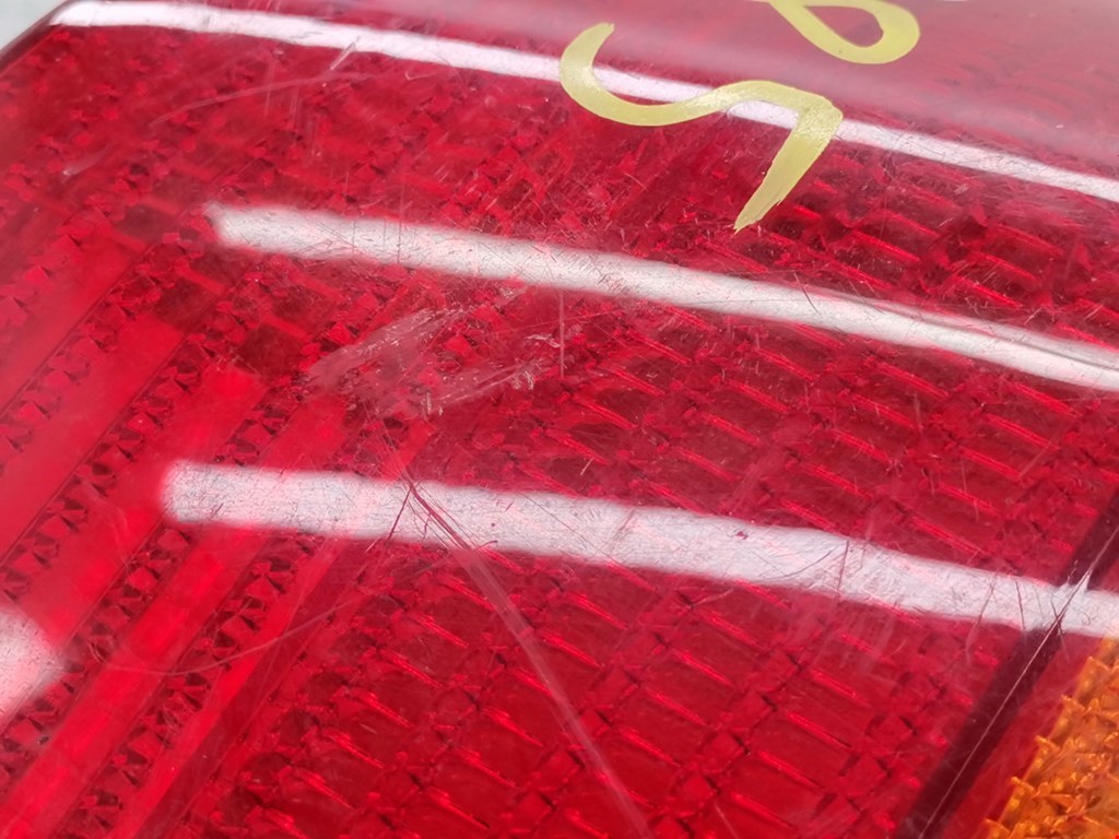 Фонарь задний правый VOLKSWAGEN Golf IV 1997-2003