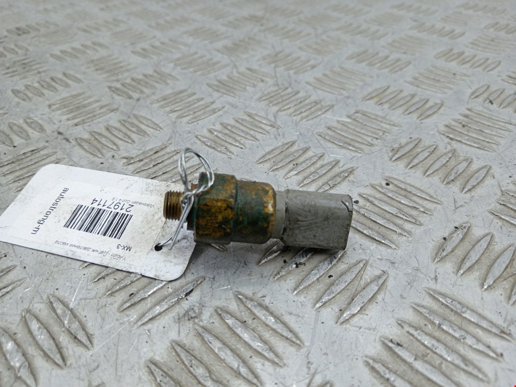 Датчик давления масла VOLKSWAGEN Golf IV 1997-2003