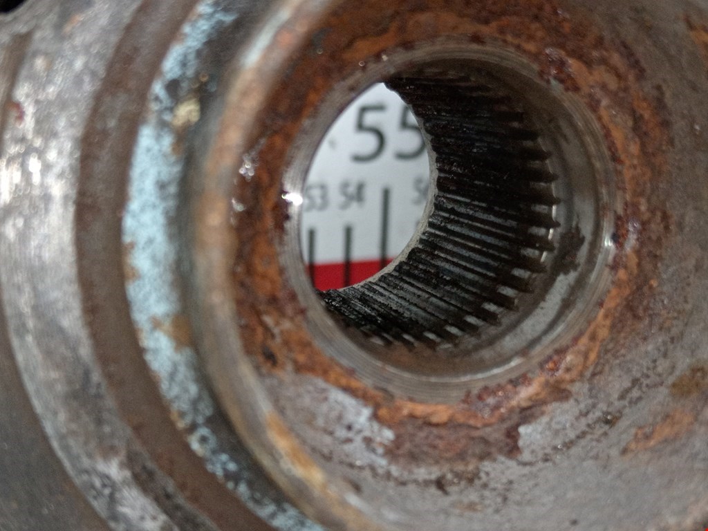 Ступица передняя правая VOLKSWAGEN Polo IV 2001-2009