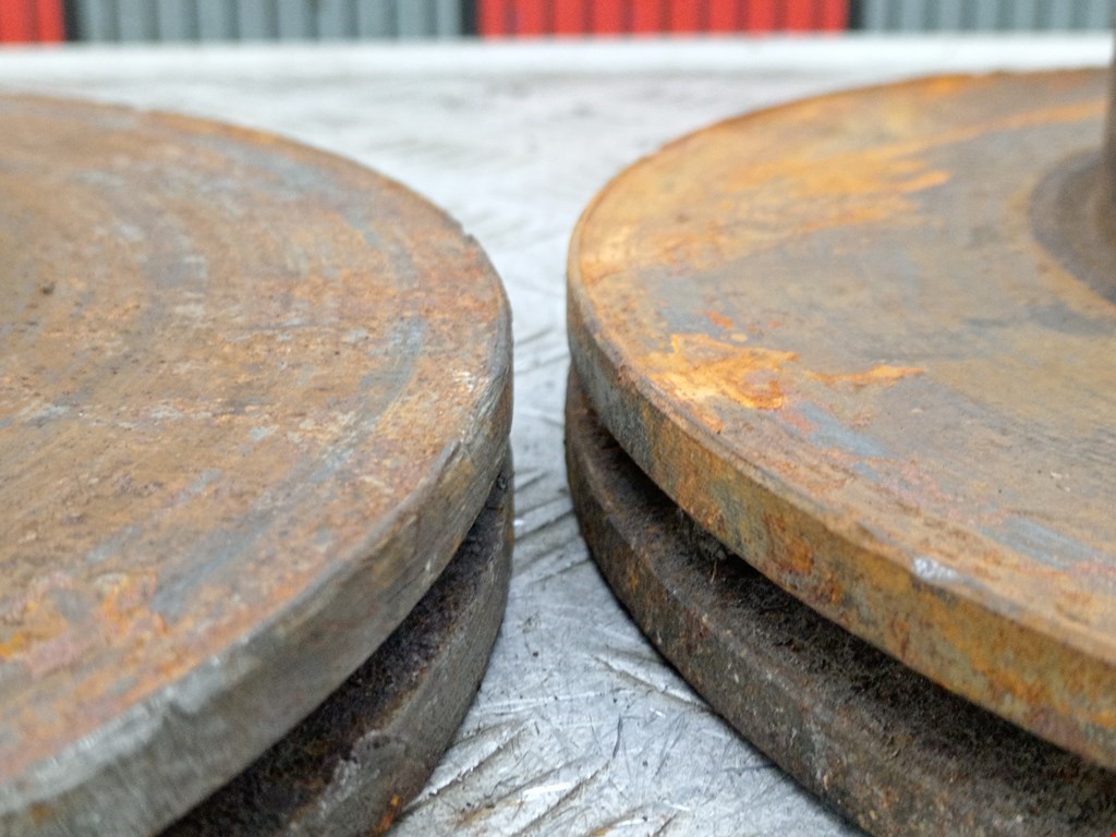 Диск тормозной передний MAZDA Premacy CP 1999-2004