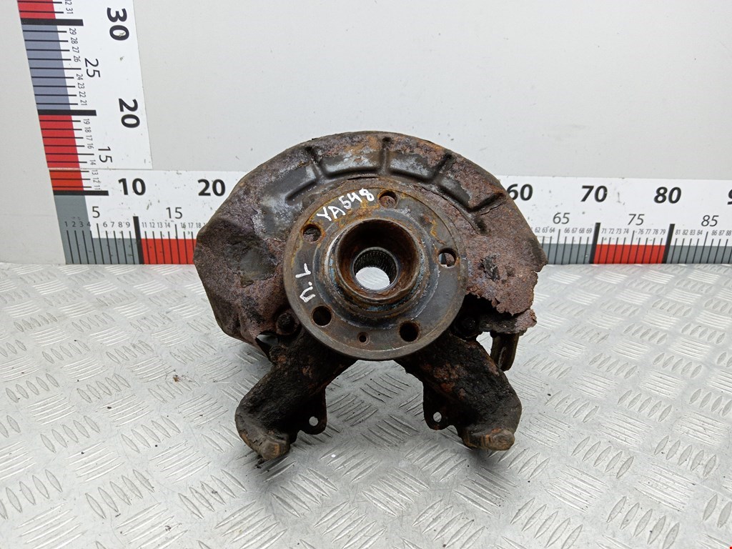 Ступица передняя левая VOLKSWAGEN Polo IV 2001-2009