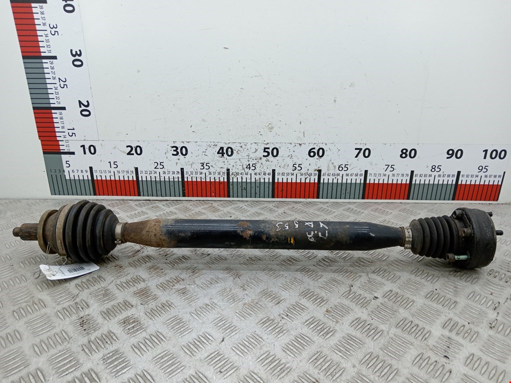 Полуось передняя правая (приводной вал шрус) Volkswagen Polo 4 (2001-2009)