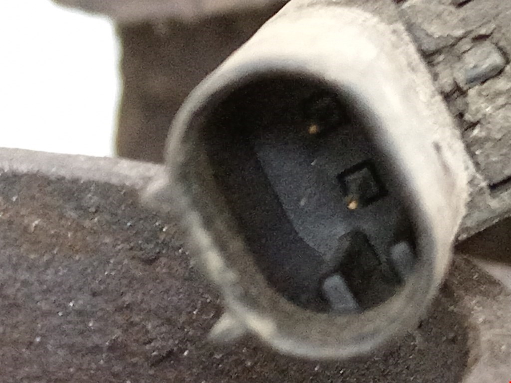 Ступица задняя левая MERCEDES-BENZ M-Class W163 ML 1997-2005