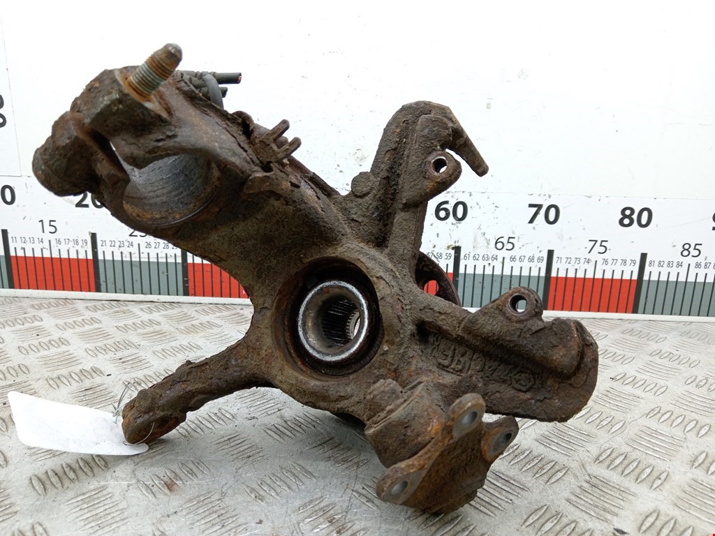 Ступица передняя левая VOLKSWAGEN Polo IV 2001-2009