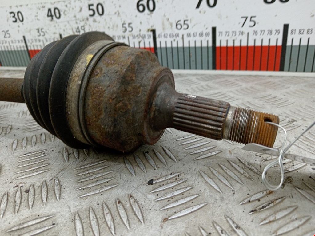 Полуось (привод, приводной вал) передняя левая PEUGEOT 207 2006-2015