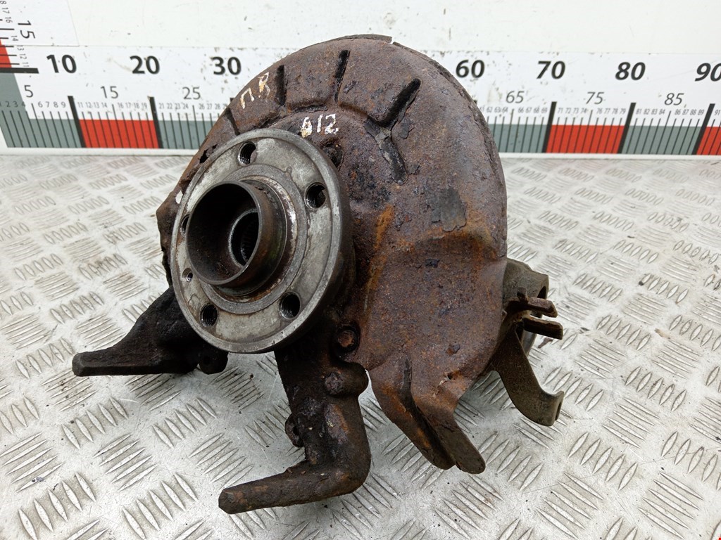 Ступица передняя правая SEAT Ibiza 2002-2008