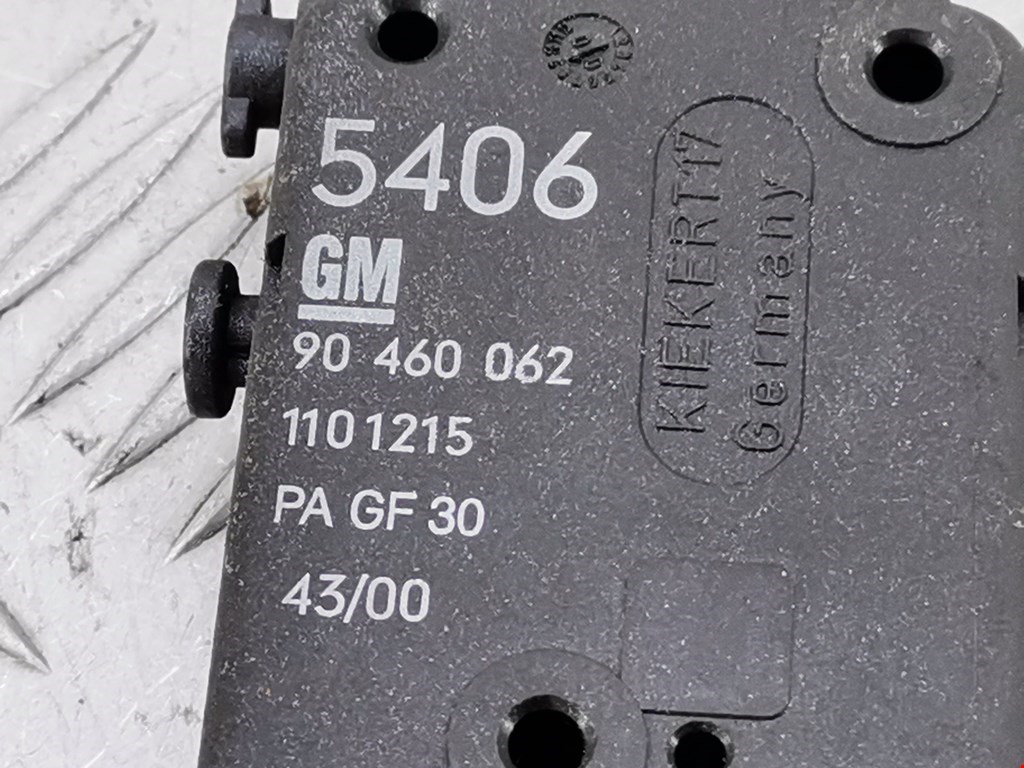 Активатор замка багажника OPEL Omega B 1994-2004