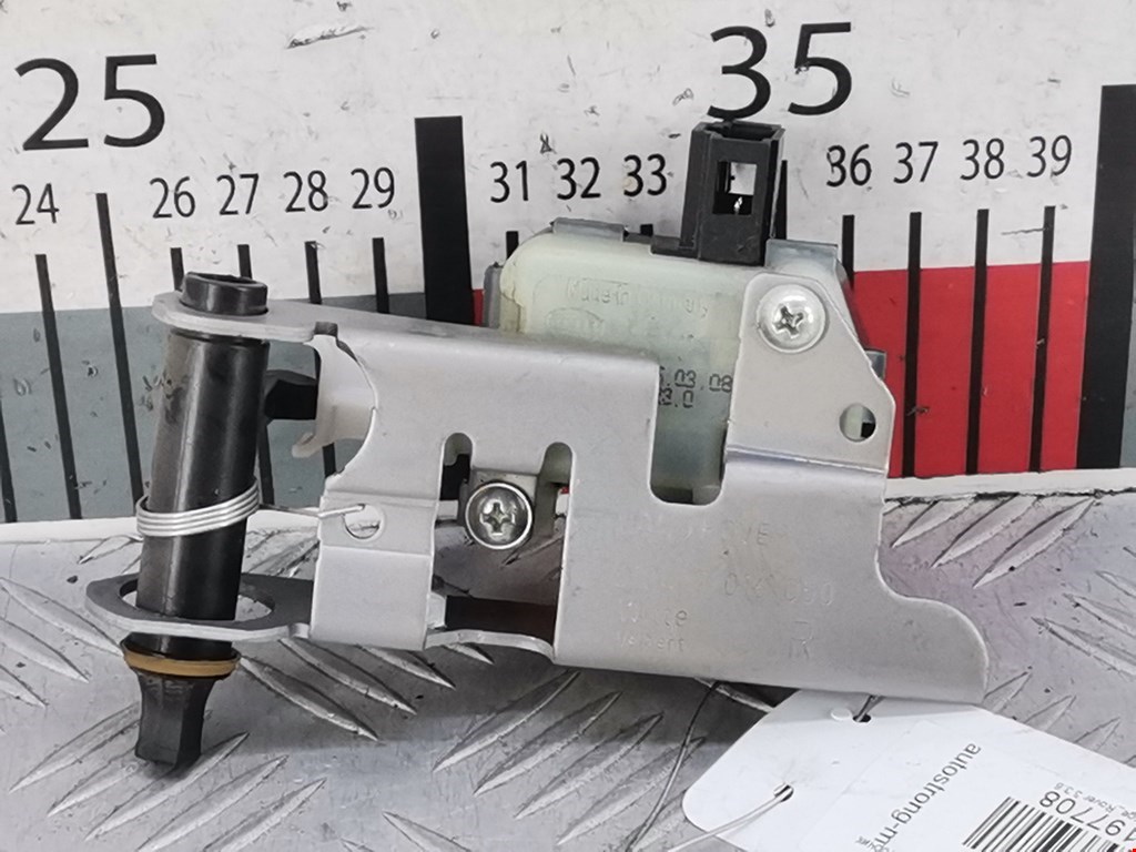 Активатор замка багажника LAND ROVER Range Rover 2002-2012