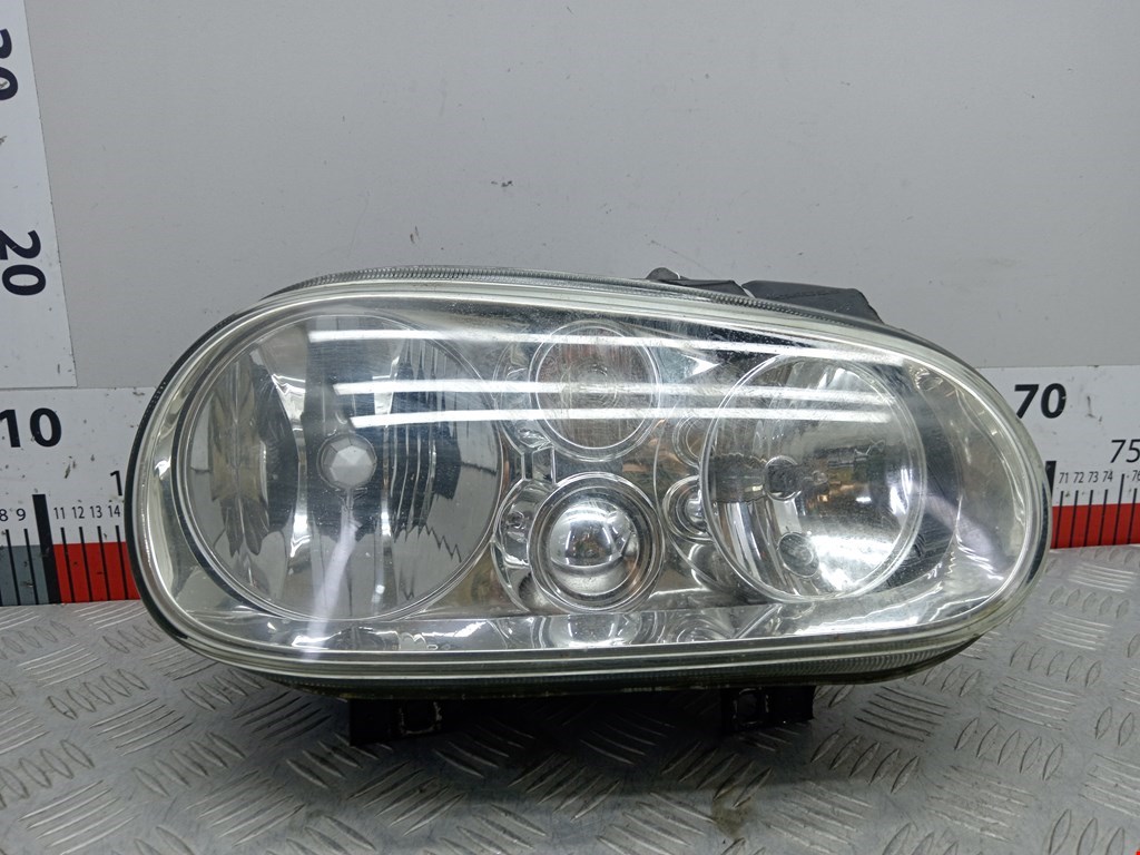 Фара правая VOLKSWAGEN Golf IV 1997-2003