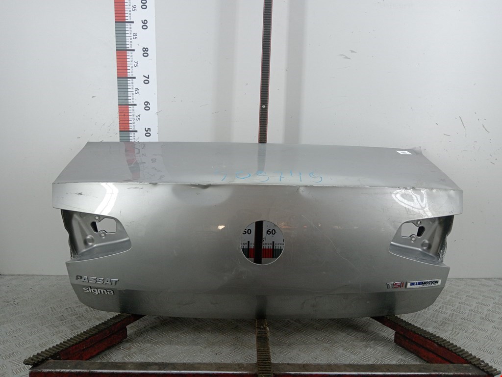 Крышка багажника (дверь багажника) Volkswagen Passat 7 (2012-2015)